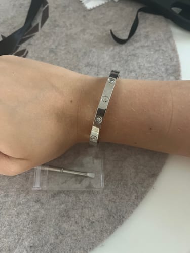 Customer photo review of Cely Bracelet — Silver + 4 Diamond