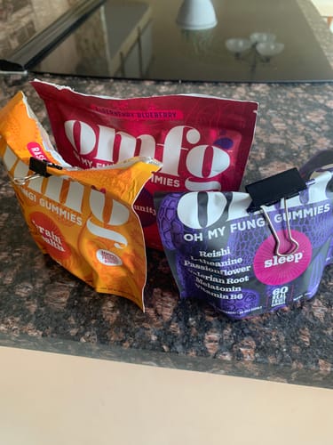 Customer photo review of Lion's Mane Brain Health Gummies