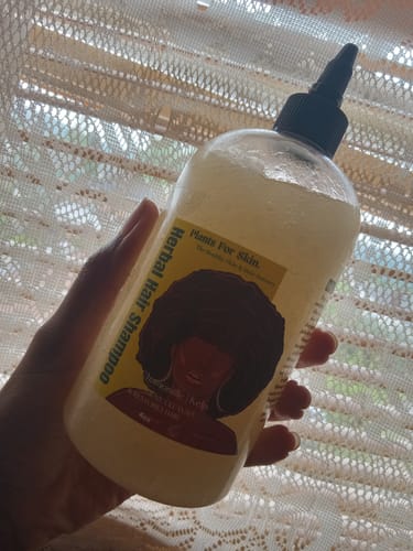 Customer photo review of Herbal Hair Shampoo