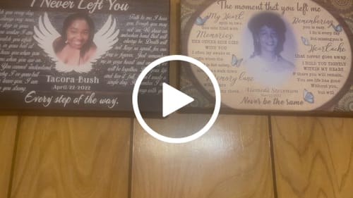 Customer video review of Personalized Canvas Prints, Custom Photo, Memorial Gifts, Sympathy Gifts, Loss Of Mom, Loss Of Dad, Mandala Pattern Moment That You Left Me Dem Canvas