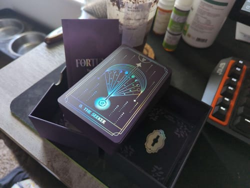 Customer photo review of Fortuna Tarot Deck Amethyst Aura
