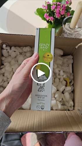 Customer video review of Crazy Hair Scalp Balance Deep Cleansing Shampoo Raspberry & Blueberry