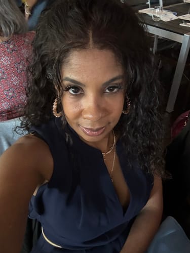 Customer photo review of The complete all in one wig install kit