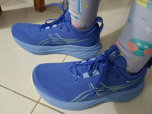 Customer photo review of Asics Gel Nimbus 26 Mujer Morado