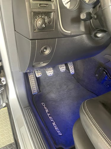 Customer photo review of Speedlogix Footrest / Dead Pedal 2008-2023 Challenger