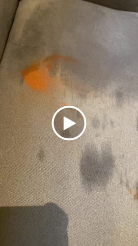 Customer video review of Quitamanchas BYE BYE Manchas 250 ml