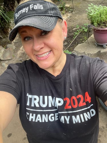 Customer photo review of Trump 2024 Change My Mind T-Shirt