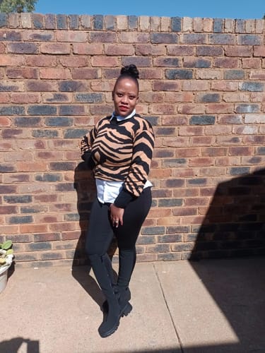 Maleshwane M. review of Miss Black Odyssey 6 High Boot - Black image 1 out of 2