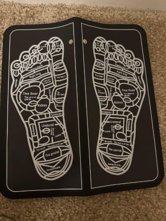 Customer photo review of ComfortWave Foot Massager