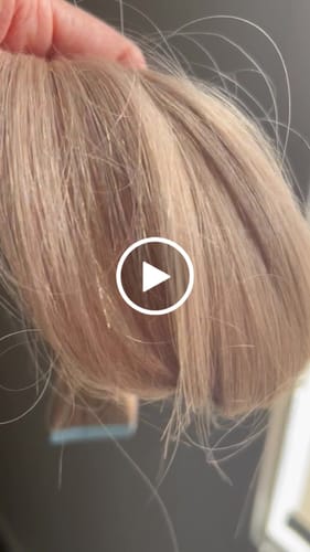 Customer video review of 18" Tape Hair Extensions 10pcs/25g
