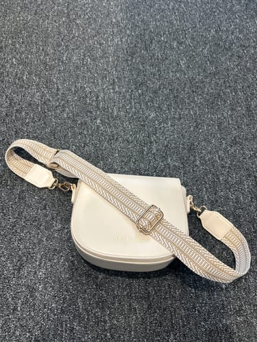 Customer photo review of BOHO STRAP - CREME
