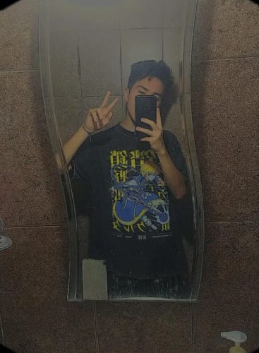 Customer photo review of Kurapika T Shirts Oversized Vintage Washed Anime T-shirt Streetwear Short Sleeve Manga Killua Zoldyck Gon Freecss Tops Tees Men