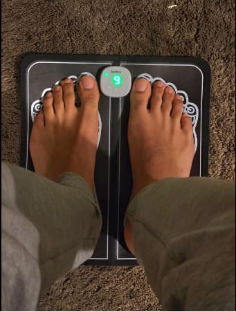 Customer photo review of ComfortWave Foot Massager