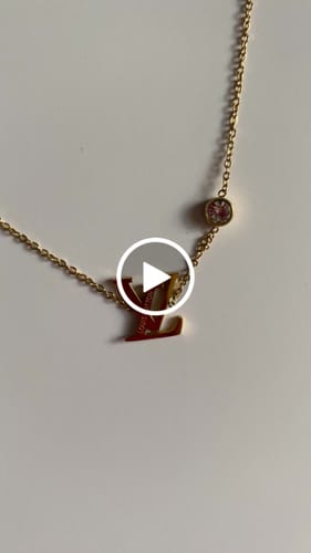 Customer video review of Lou Necklace