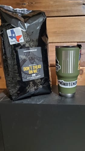 Customer photo review of Don't Tread on Me