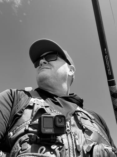 Customer photo review of FV01 Classic Fishing Vest for Men Women