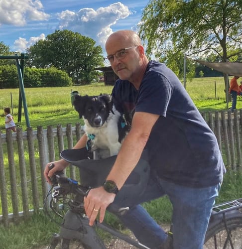 Customer photo review of Kvisp Dog Bike Carrier