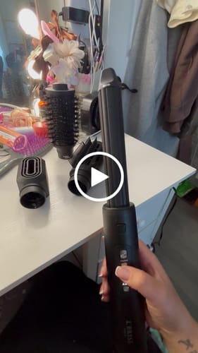 Customer video review of Model 2 | World's Longest Coanda Air Styler (Power Base + 1.25 Inch Long Barrel)