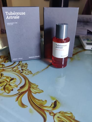 Customer photo review of Maison Crivelli Tubereuse Astrale Extrait De Parfum For Unisex