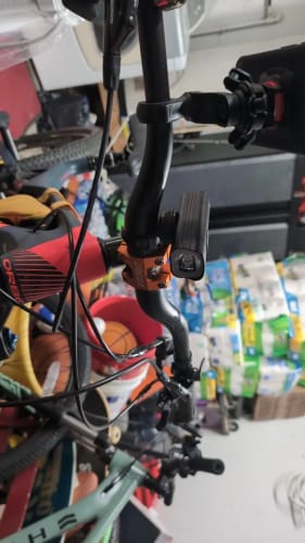 Customer photo review of Phare avant Intelligent pour vélo Luminy™ - 29,99€