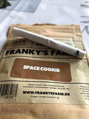 Customer photo review of Space Cookie - Premium <15%CBD