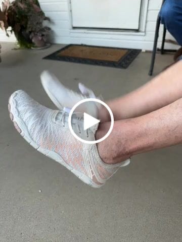 Customer video review of Lorax Pro – All-Day Comfort & Pain-Free Barefoot Shoes (BOGO)