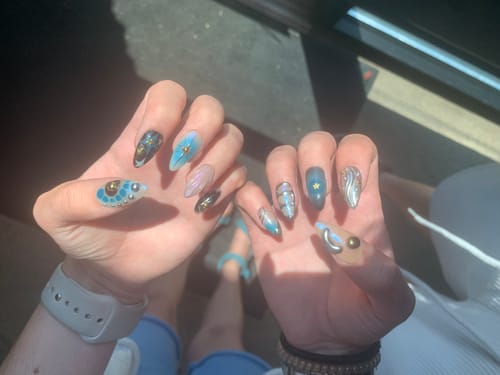 Customer photo review of Custom Nails