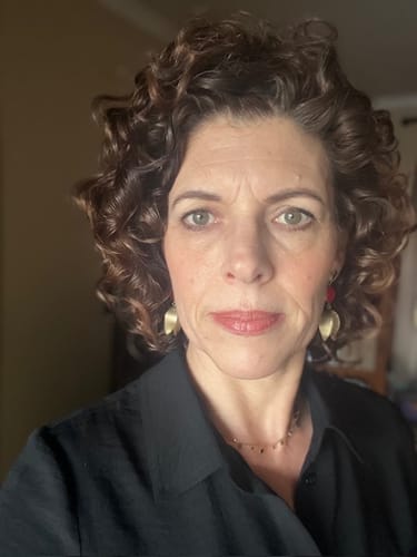 Customer photo review of Scrunching Microfibre Towel