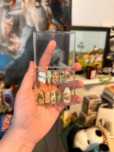 Customer photo review of Custom Nails