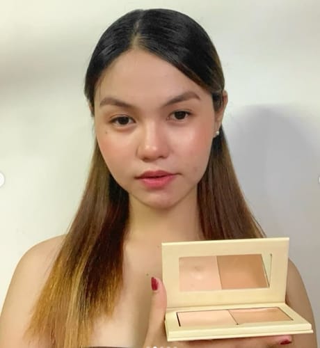 Customer photo review of Loose Mineral SkinShield Foundation with SPF16