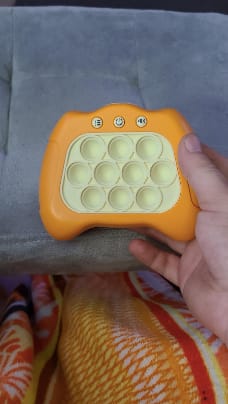 Customer photo review of SUPER POP IT - Juguete Sensorial - Memoria Concentración Destreza Ansiedad