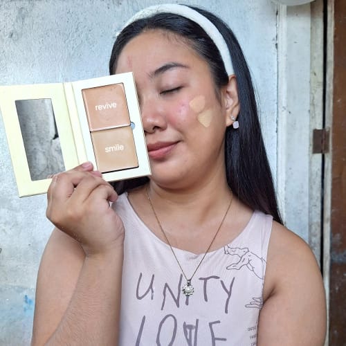 Customer photo review of Cream to Powder Concealer Refill with SPF16 Mineral SkinShield