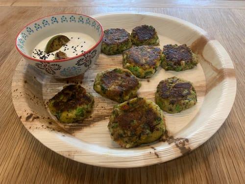 Customer photo review of 12" (30cm) Large Round Palm Leaf Compostable Plates