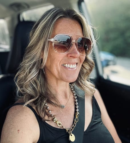 Customer photo review of BALL & CHAIN Necklace