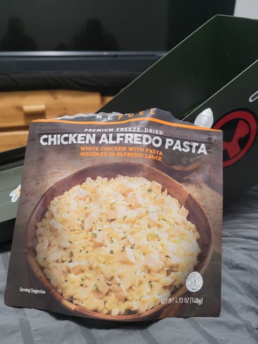 Customer photo review of Chicken Alfredo