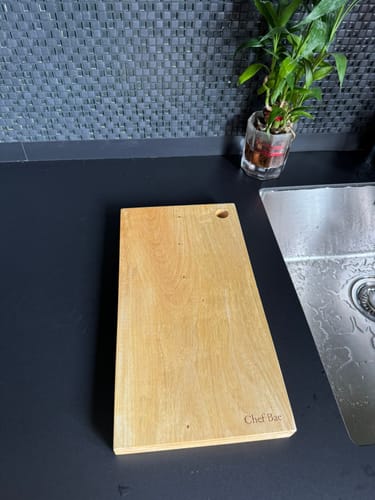 Customer photo review of Chef Bae Tamarind Wood Cutting Board