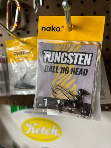 Customer photo review of 200% Sensitive Tungsten Ball Jig Heads Damiki Rig Jig Heads | No Chip Black | 5 Pack