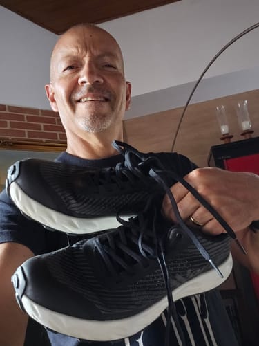 Customer photo review of NNormal Kjerag Unisex Negro