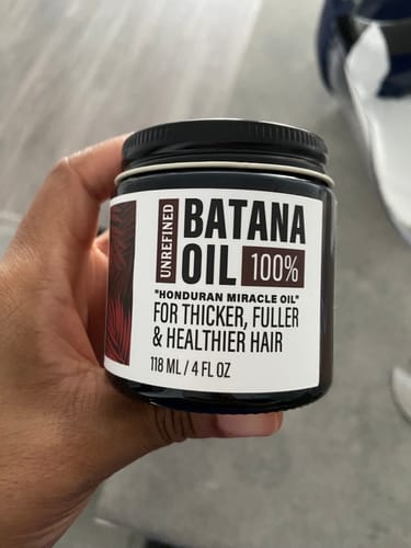 Customer photo review of 100% Unrefined Batana Oil 4 oz