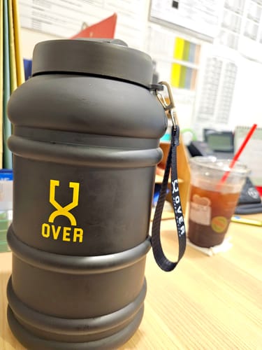 Customer photo review of 2.2L Oversized Bottle PRO