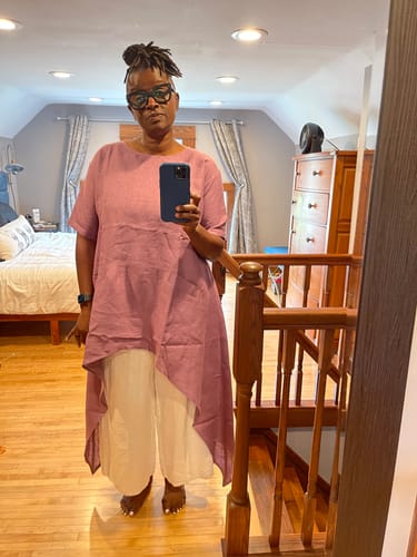 Customer photo review of Linen Long Tunic LAUREN