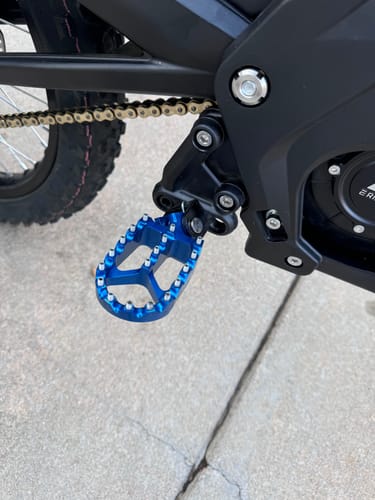 Customer photo review of Warp 9 Foot Pegs