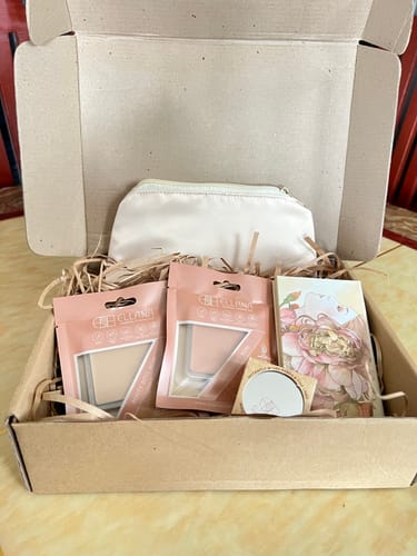 Customer photo review of Cover & Set Beauty Bundle