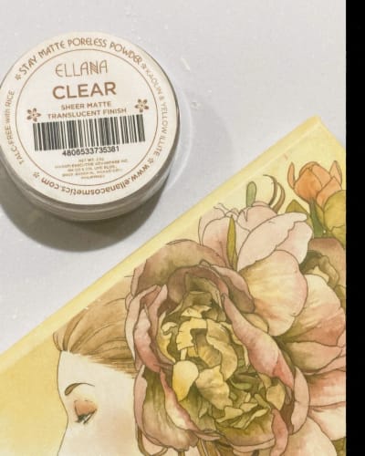 Customer photo review of Stay Matte Poreless Oil Control Powder