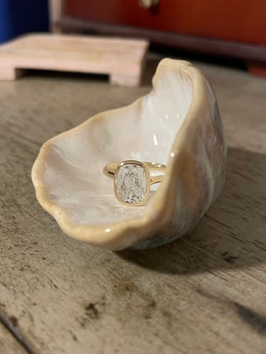 Customer photo review of Breezy Bezel | Emerald