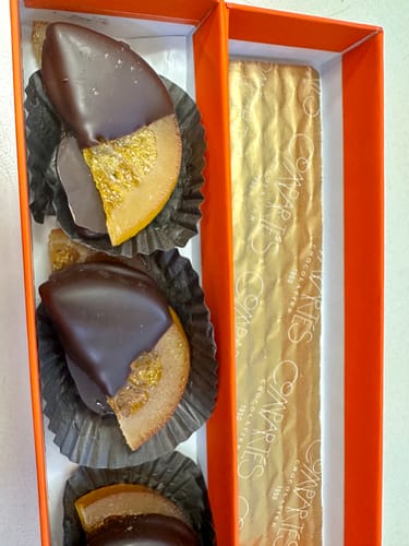 Customer photo review of Chocolate Orange Slices Gift Box