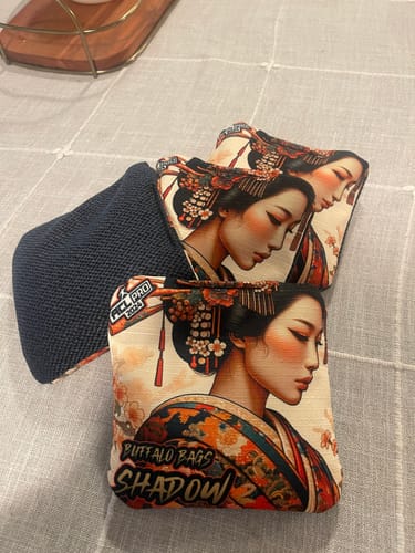 Customer photo review of Buffalo Bags - Shadow - Japanese Gold Lady - 2024 ACL PRO - 1 set left
