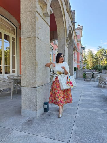 Marisa A. review of Plus Size Women Summer Casual Split Hem Pleat Spliced Solid Shirt image 1 out of 2