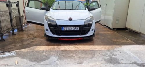 Customer photo review of Universal Gloss Black Front Splitter Lip