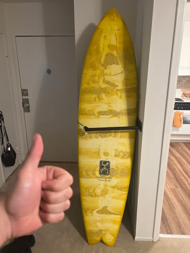 Customer photo review of THUNDERBOLT Seaside and Beyond 7'0-7'4 Futures Thunderbolt Red Latte